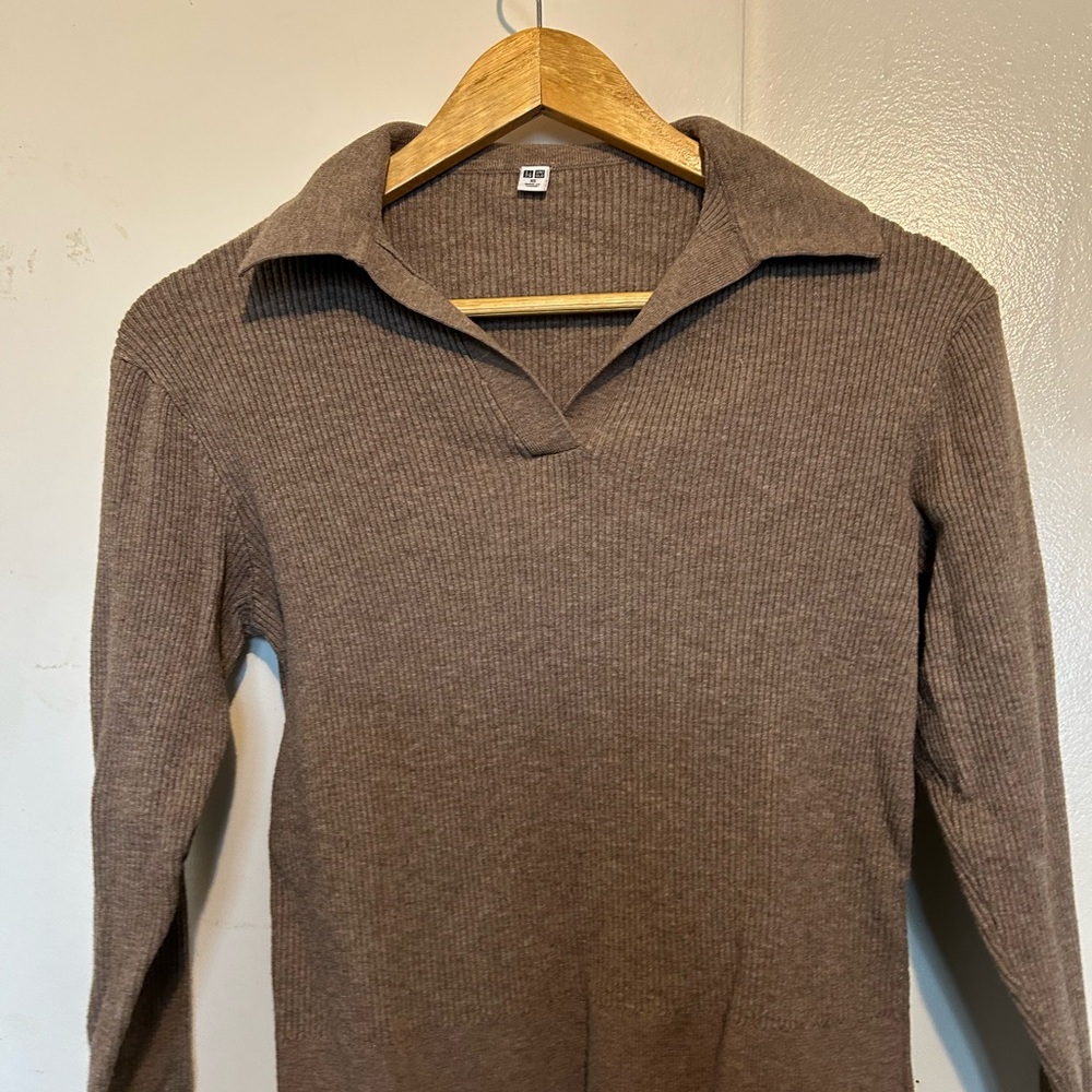 Women’s Brown Sweater